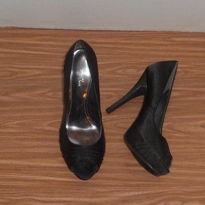 Jacqueline Ferrar satin peep toe platform heels